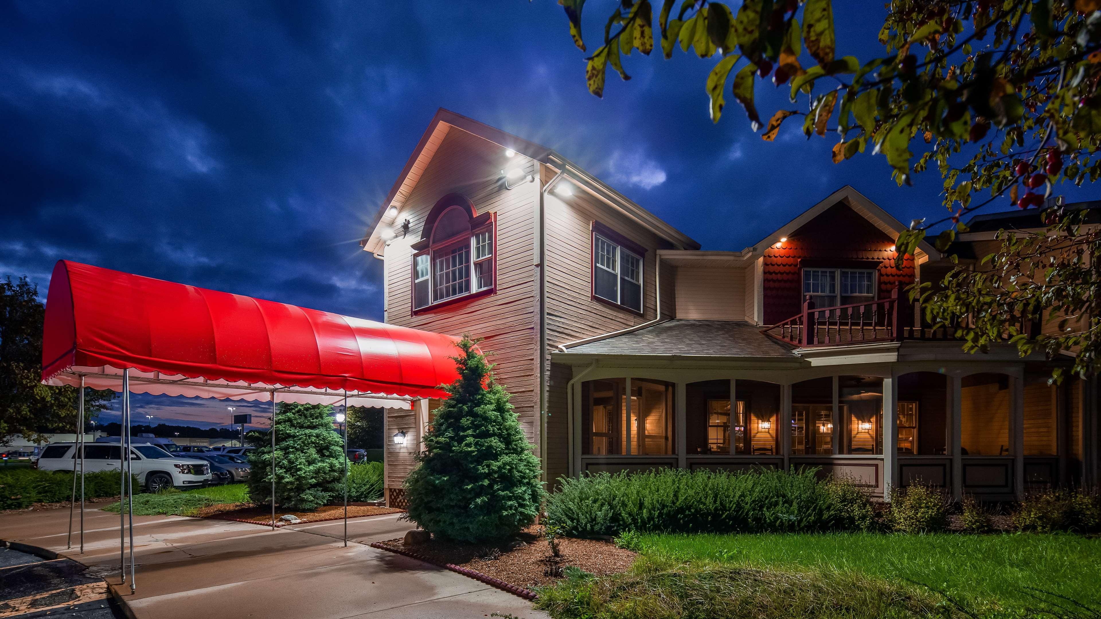 Surestay Plus Hotel By Best Western Оберн Экстерьер фото